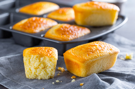 lemon and yogurt plum cake
